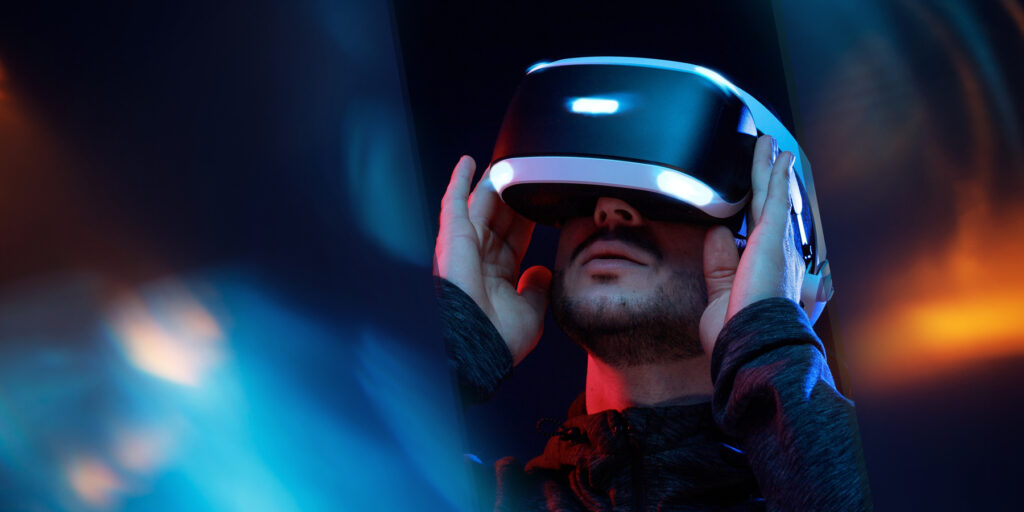 VR